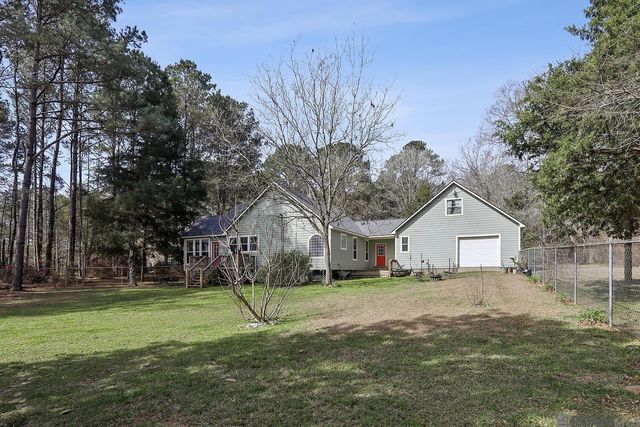 11167 N Wakefield Dr, St Francisville, LA 70775