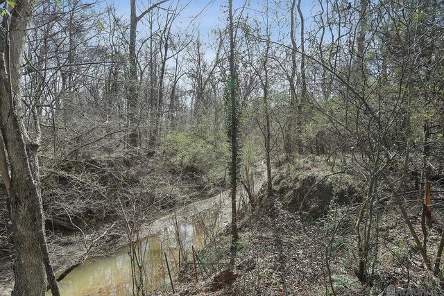 11167 N Wakefield Dr, St Francisville, LA 70775