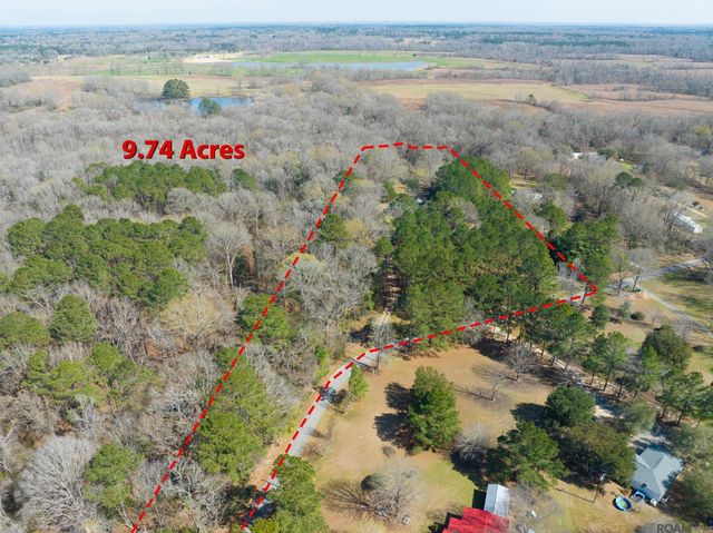 11167 N Wakefield Dr, St Francisville, LA 70775