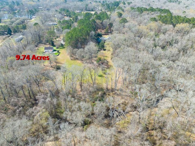 11167 N Wakefield Dr, St Francisville, LA 70775