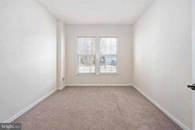 196 DENISON ST, Fredericksburg, VA 22406