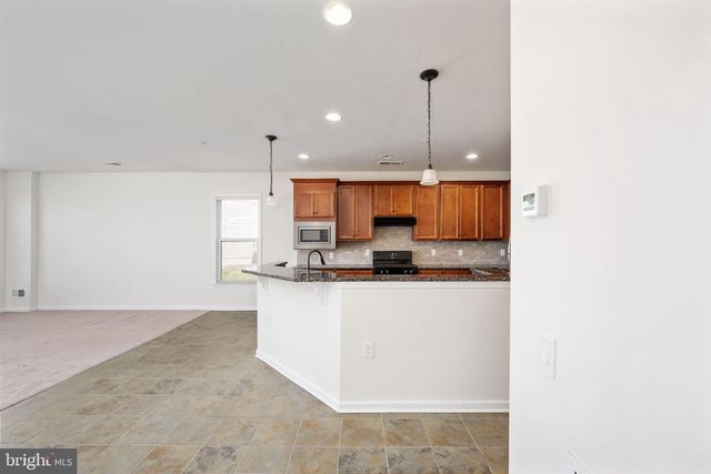 196 DENISON ST, Fredericksburg, VA 22406