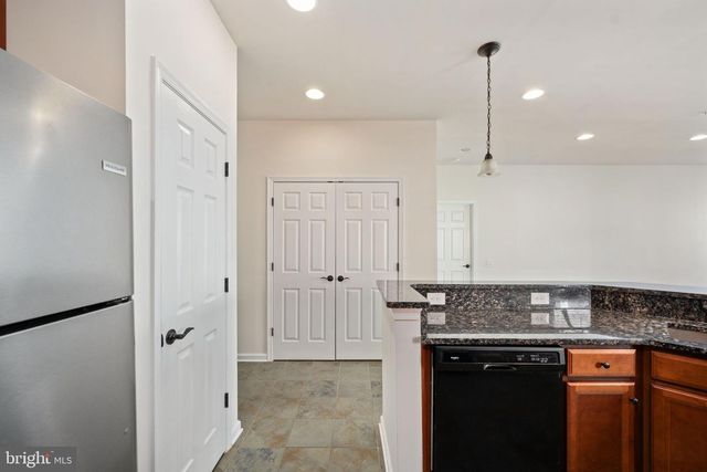 196 DENISON ST, Fredericksburg, VA 22406