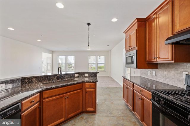 196 DENISON ST, Fredericksburg, VA 22406