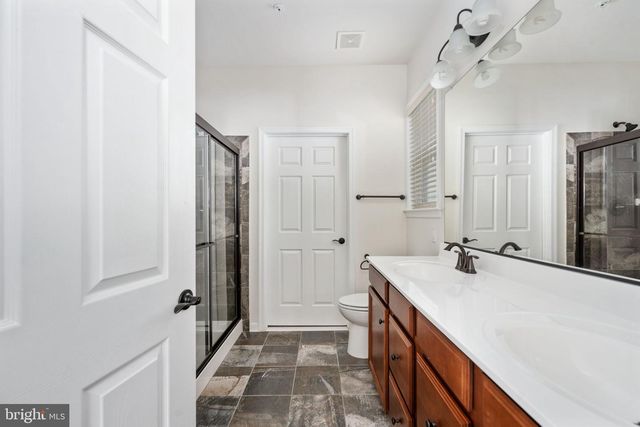 196 DENISON ST, Fredericksburg, VA 22406