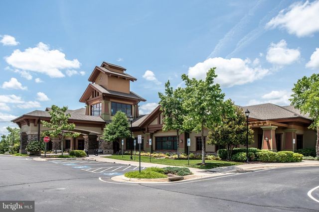 196 DENISON ST, Fredericksburg, VA 22406