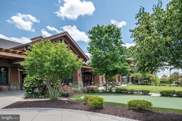 196 DENISON ST, Fredericksburg, VA 22406