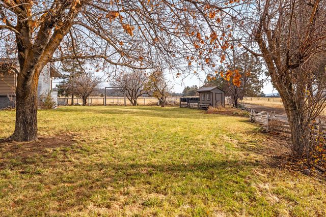 23131 N Poe Valley Road, Klamath Falls, OR 97603