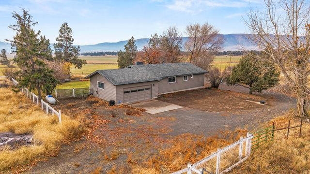23131 N Poe Valley Road, Klamath Falls, OR 97603