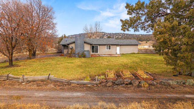 23131 N Poe Valley Road, Klamath Falls, OR 97603