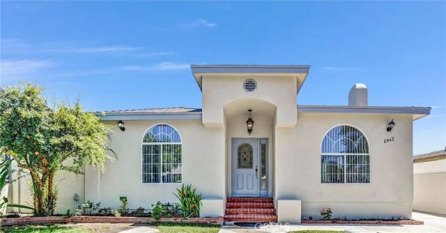 6942 Alcove, Los Angeles, CA 91605