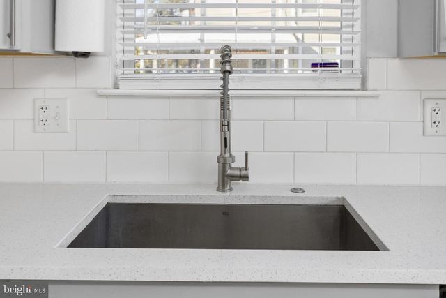 3220 COVE RD, Merchantville, NJ 08109