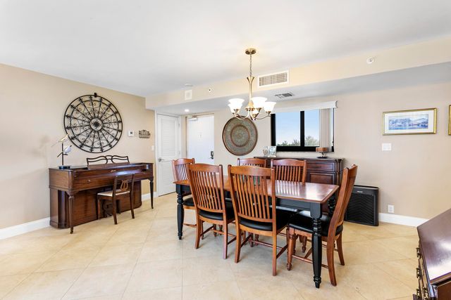400 Ocean Trail Way 303, Jupiter, FL 33477