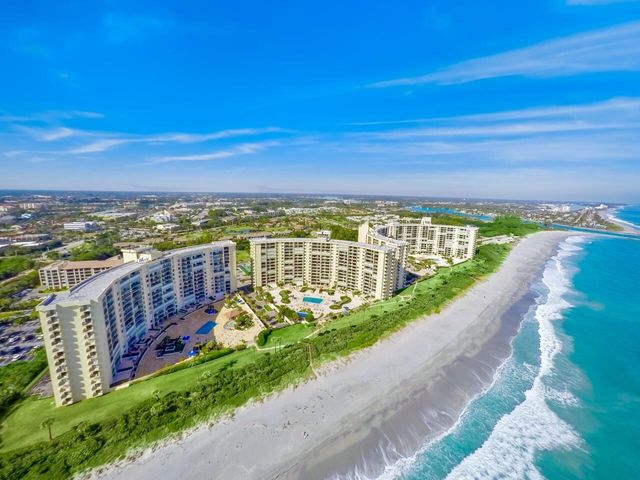 400 Ocean Trail Way 303, Jupiter, FL 33477