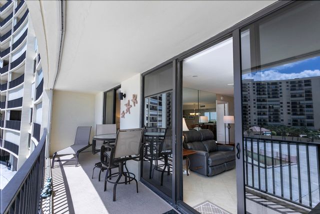 400 Ocean Trail Way 303, Jupiter, FL 33477