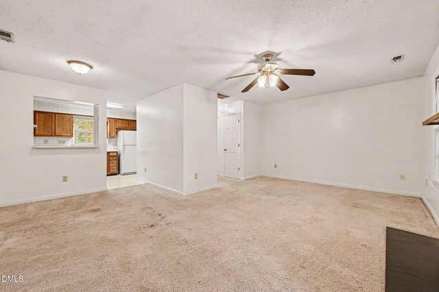 112 Hollow Oak Drive, Durham, NC 27713