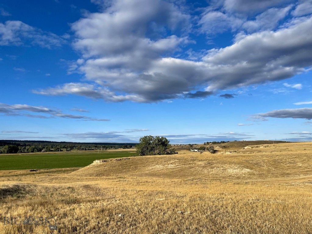 Address unavailable. photo 17