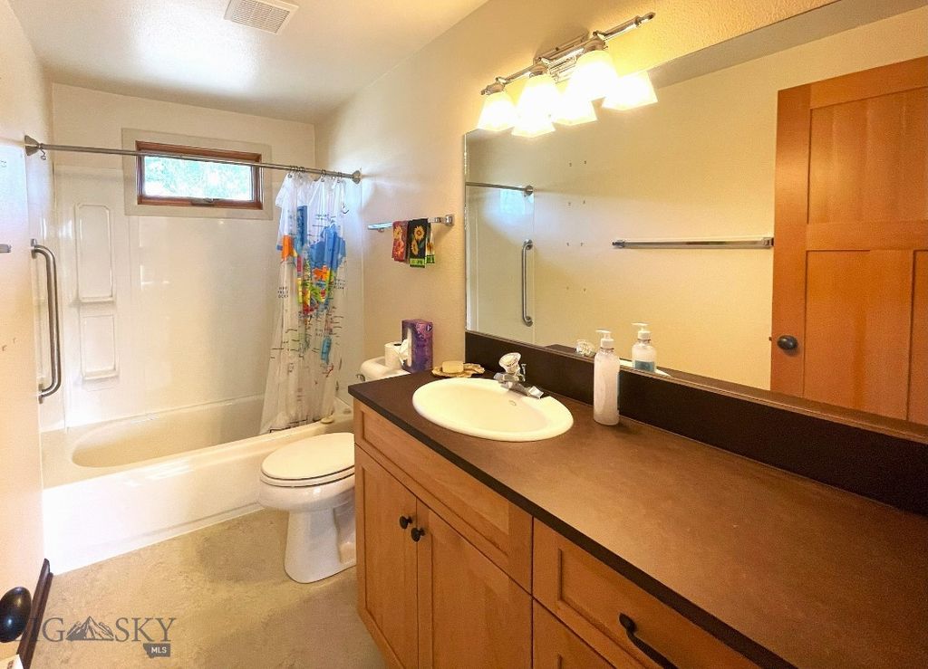 Address unavailable. photo 8