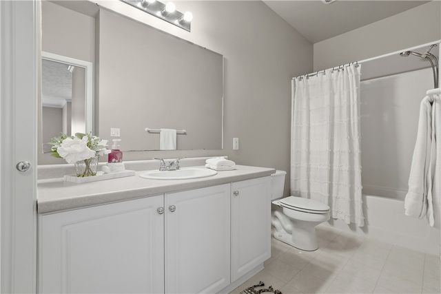 802 Stockton Rdg, Cranberry Twp, PA 16066