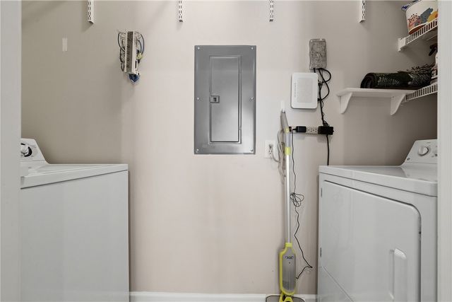 802 Stockton Rdg, Cranberry Twp, PA 16066