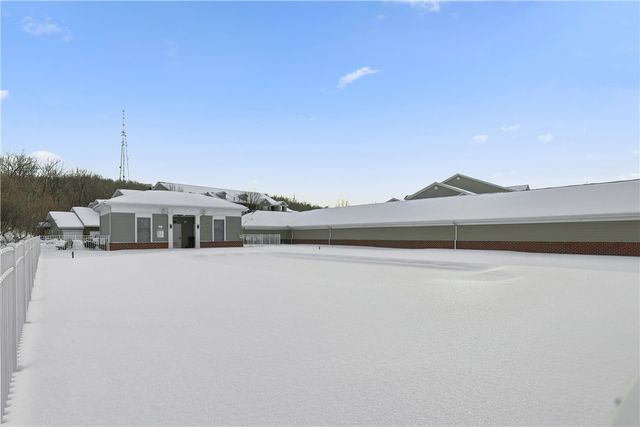 802 Stockton Rdg, Cranberry Twp, PA 16066