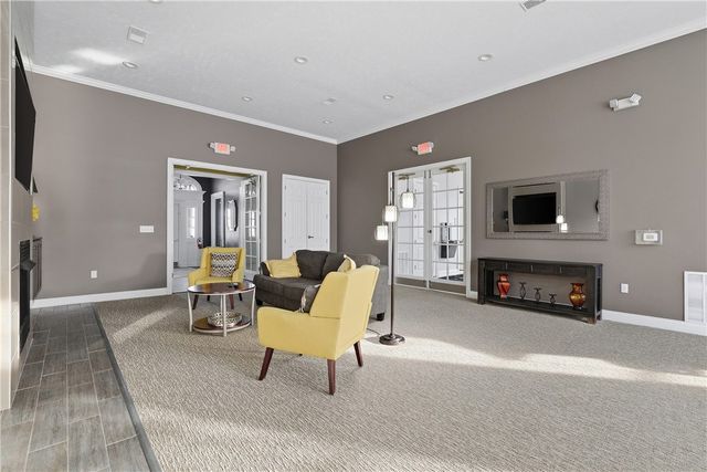 802 Stockton Rdg, Cranberry Twp, PA 16066