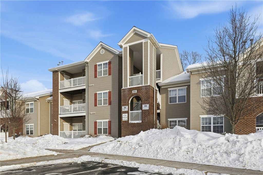 802 Stockton Rdg, Cranberry Twp, PA 16066