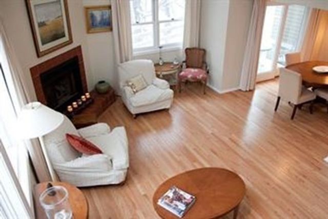 1906 Hockley Dr 1906, Hingham, MA 02043
