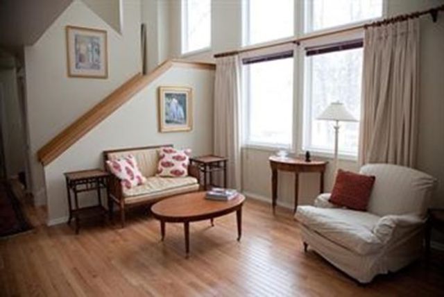 1906 Hockley Dr 1906, Hingham, MA 02043
