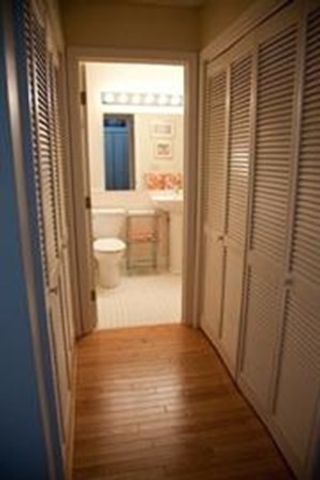 1906 Hockley Dr 1906, Hingham, MA 02043