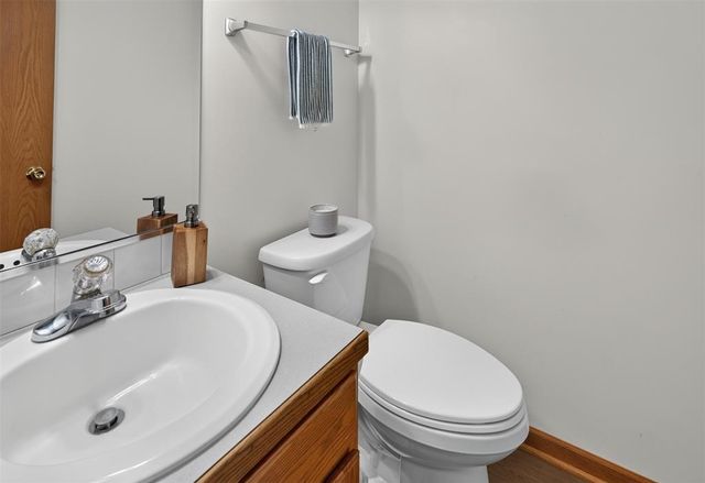 1110 Sandalwood Court SW, Altoona, IA 50009