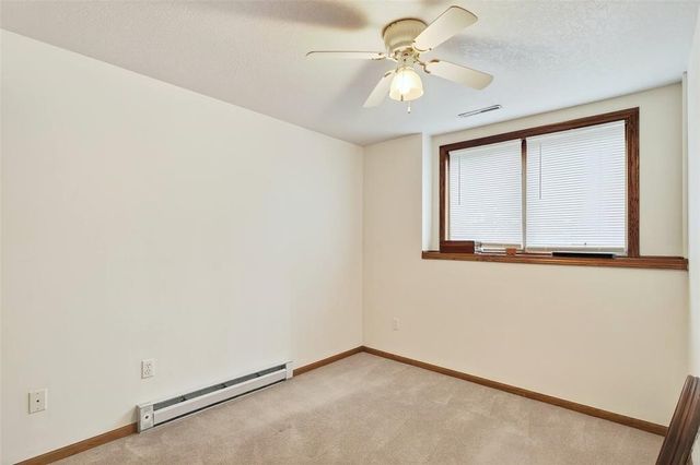 1110 Sandalwood Court SW, Altoona, IA 50009