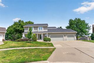 1110 Sandalwood Court SW, Altoona, IA 50009