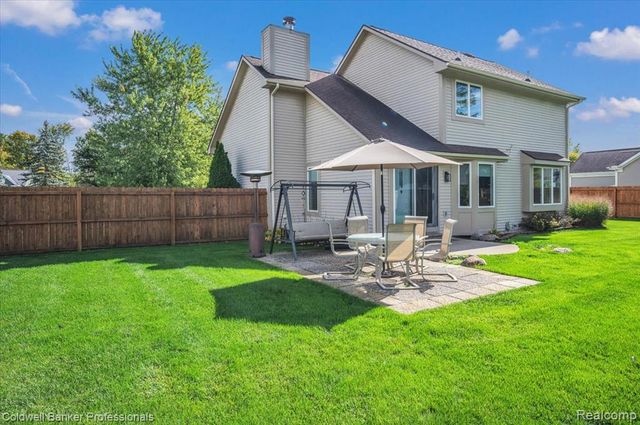 8022 Fox Hollow Road, Goodrich, MI 48438
