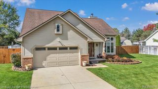 8022 Fox Hollow Road, Goodrich, MI 48438