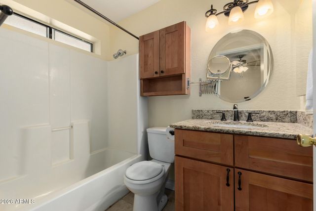 536 N WINTHROP Circle, Mesa, AZ 85213