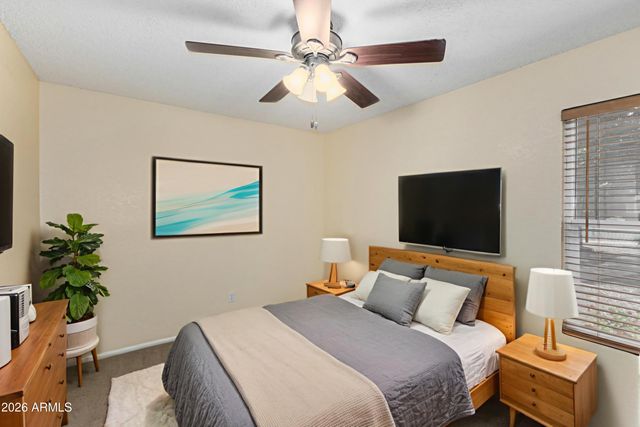 536 N WINTHROP Circle, Mesa, AZ 85213