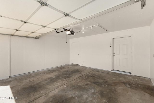 536 N WINTHROP Circle, Mesa, AZ 85213