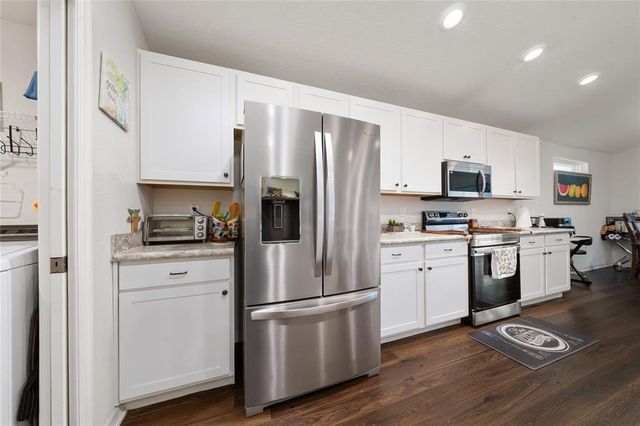 1563 EUCALYPTUS WAY, Davenport, FL 33837