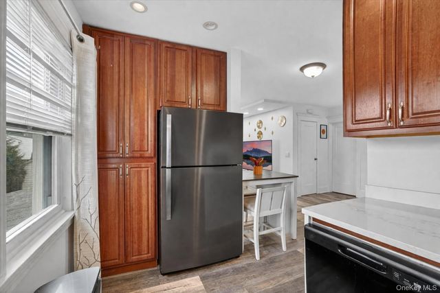 118 Third Avenue, Pelham, NY 10803