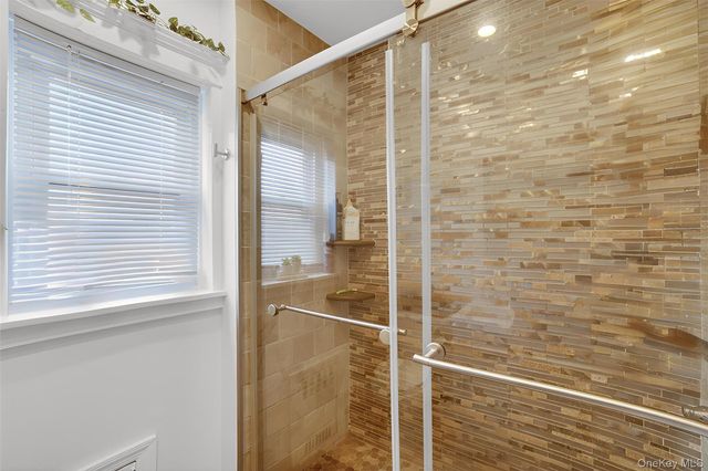 118 Third Avenue, Pelham, NY 10803