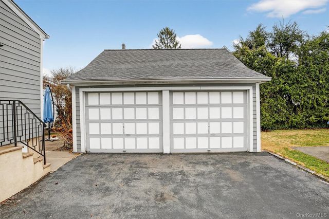 118 Third Avenue, Pelham, NY 10803