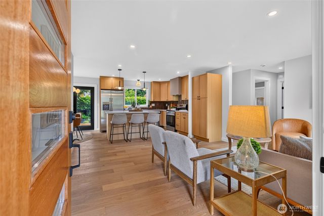 3152 NE 82nd Street, Seattle, WA 98115