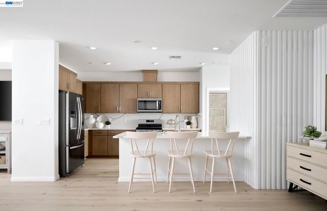 17906 Glen Arbor Way, Lathrop, CA 95330