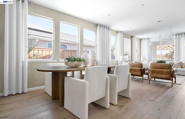 17906 Glen Arbor Way, Lathrop, CA 95330