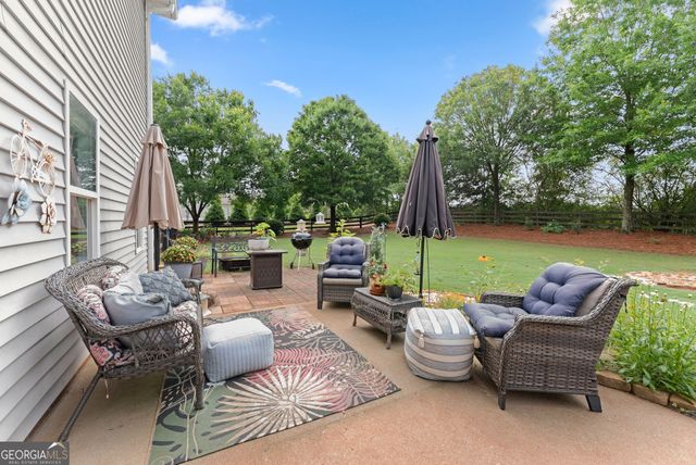 1233 White Columns Drive, Monroe, GA 30656