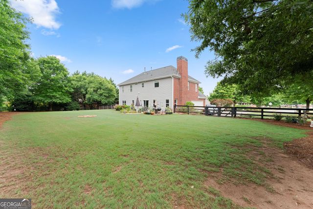 1233 White Columns Drive, Monroe, GA 30656