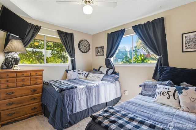 1219 S Highland Avenue, Tacoma, WA 98465