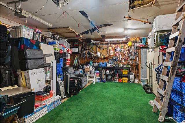 1219 S Highland Avenue, Tacoma, WA 98465