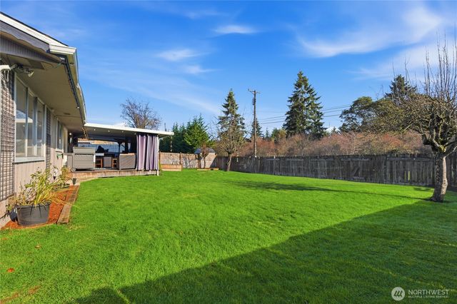 1219 S Highland Avenue, Tacoma, WA 98465